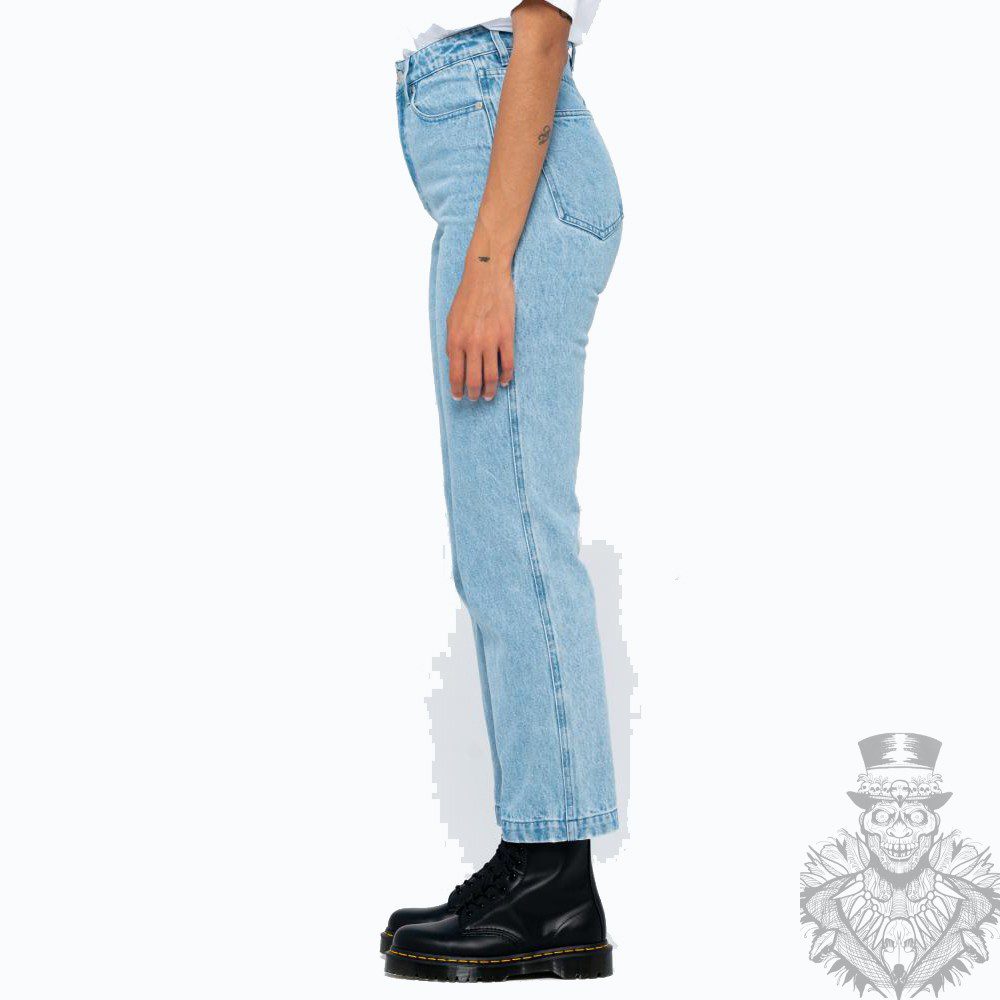 Santa Cruz Womens Pant Classic Dad Jeans Bleach Blue - Buy online from the  Sk8 or Die Skate Shop